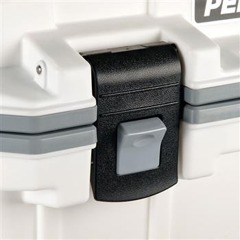 Pelican™ Cooler 30 Quart Cooler press and pull latches